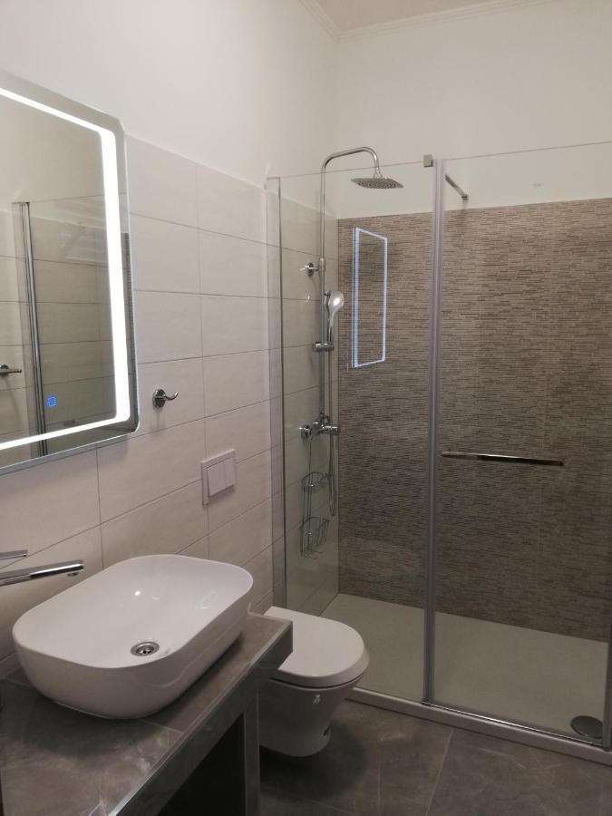 Apartments Tinjarosa Mundanije 외부 사진