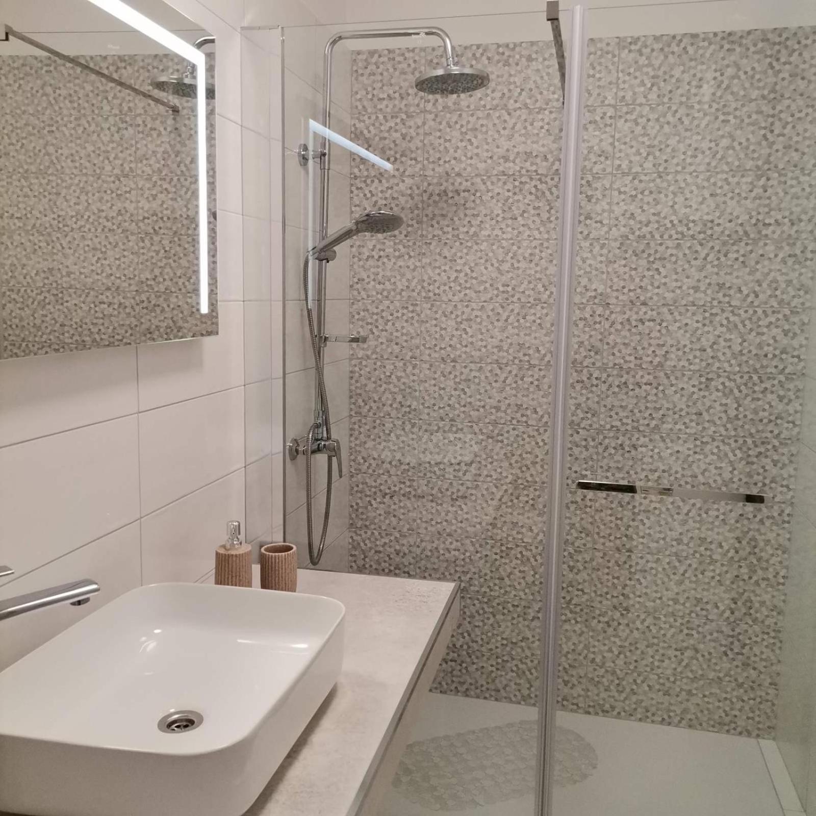 Apartments Tinjarosa Mundanije 외부 사진